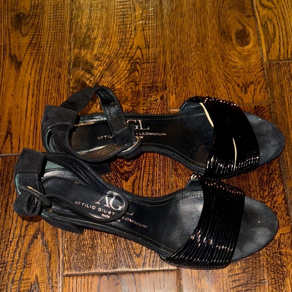 AG Attilio Giusti Leombruni Black Ankle Strap Sandals